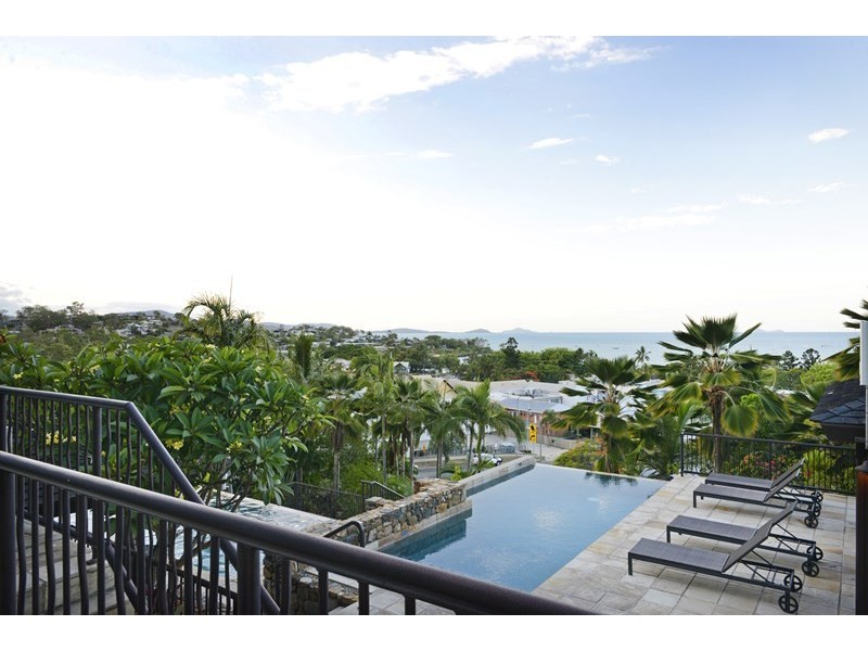 9/4 Waters Edge Resort – Golden Orchid Drive, Airlie Beach QLD 4802