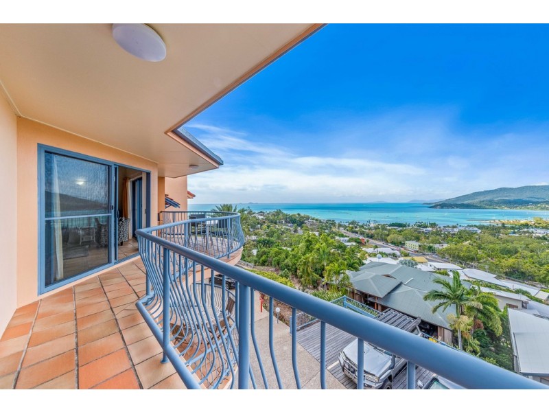 19/02 Nara Avenue, Airlie Beach QLD 4802