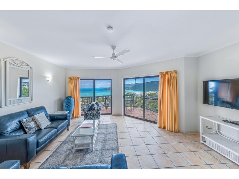 19/02 Nara Avenue, Airlie Beach QLD 4802