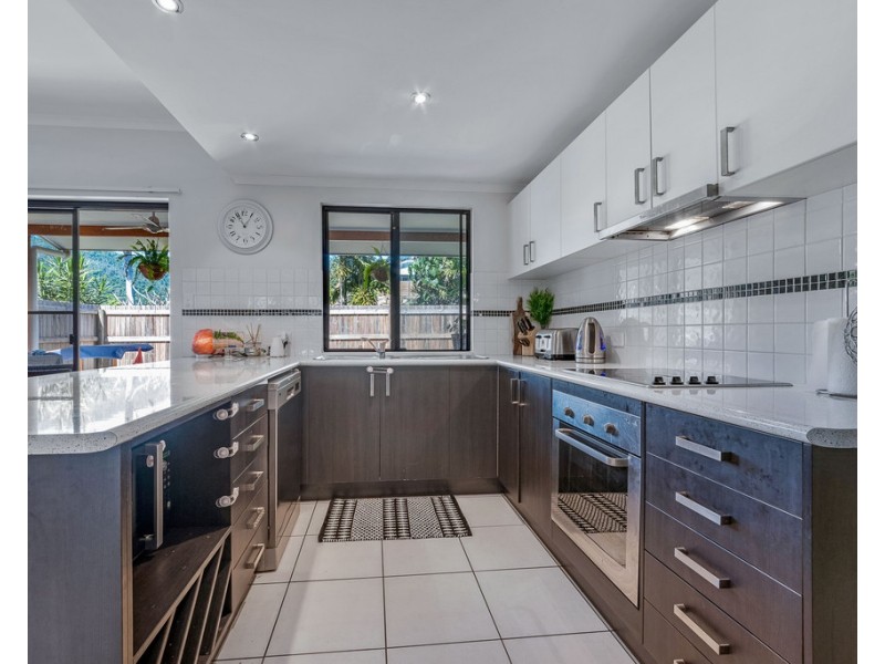 32/25 Abell Road, Cannonvale QLD 4802