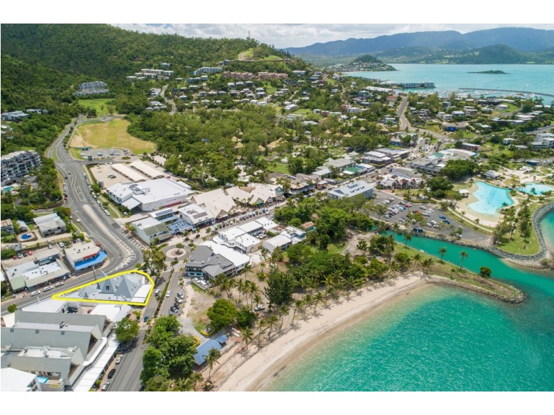 293 Shute Harbour Road, Ansett Centre, Airlie Beach QLD 4802