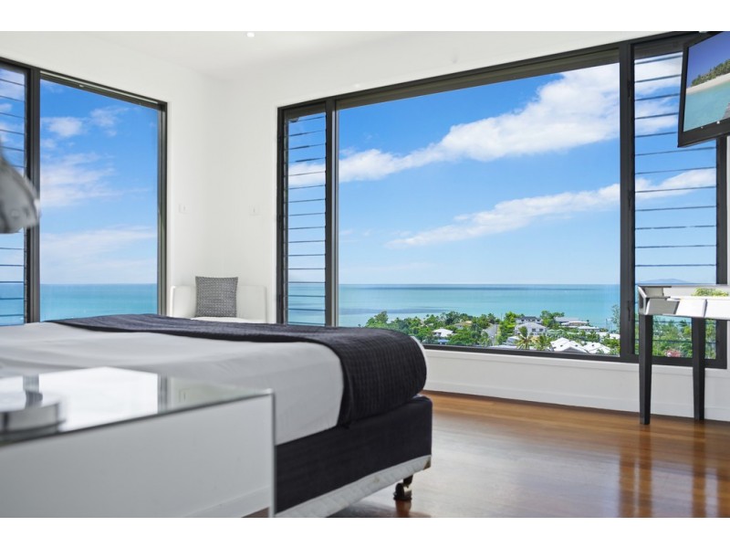 15 Kara Crescent, Airlie Beach QLD 4802