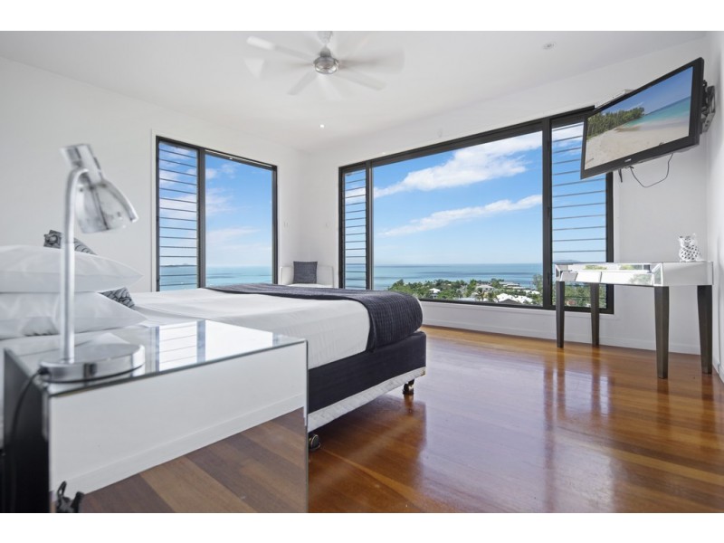 15 Kara Crescent, Airlie Beach QLD 4802