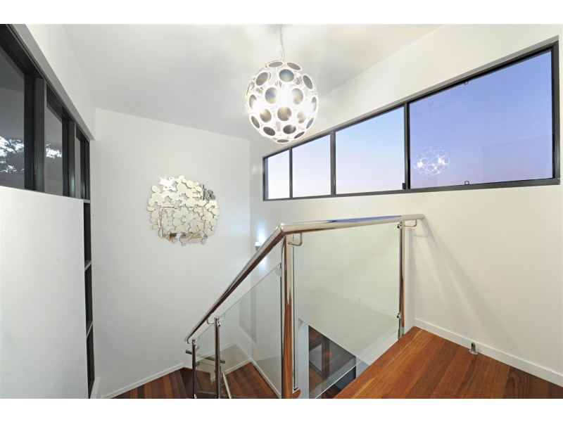 15 Kara Crescent, Airlie Beach QLD 4802