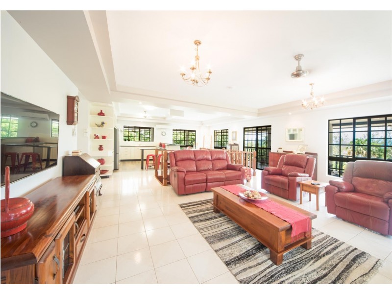125 Camm Road, Mount Julian QLD 4800