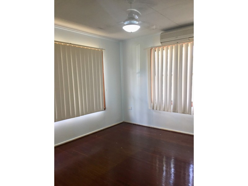 12 O’Hanlon Crescent, Mount Julian QLD 4800