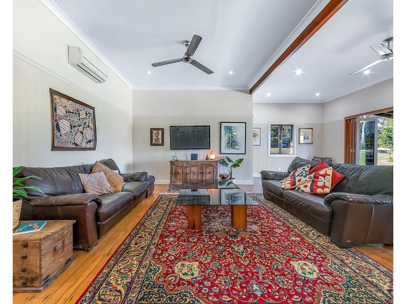 811 Gregory Cannon Valley Road, Strathdickie QLD 4800