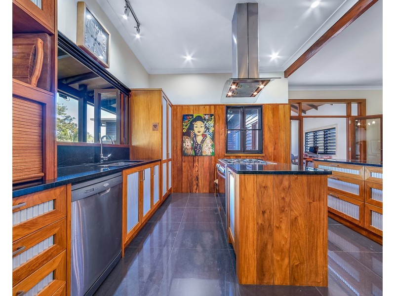 811 Gregory Cannon Valley Road, Strathdickie QLD 4800