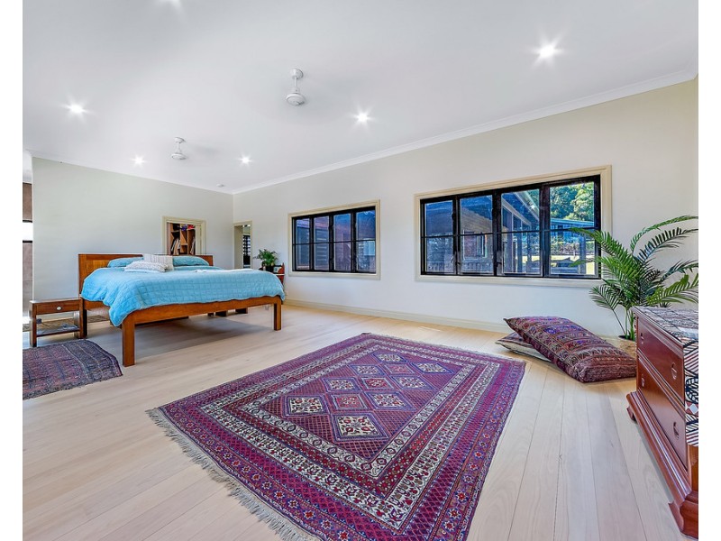 811 Gregory Cannon Valley Road, Strathdickie QLD 4800