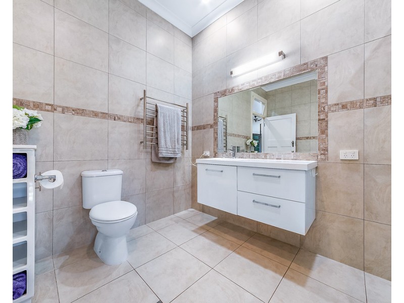 811 Gregory Cannon Valley Road, Strathdickie QLD 4800