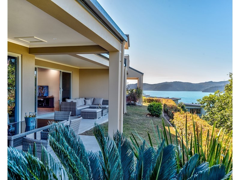 4 La Bella 1 Coral Sea Avenue, Hamilton Island QLD 4803