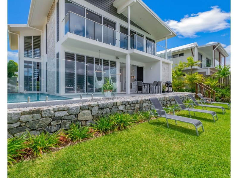 17 The Cove, Airlie Beach QLD 4802