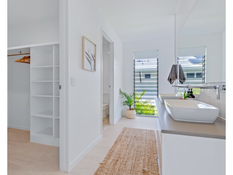 17 The Cove, Airlie Beach QLD 4802