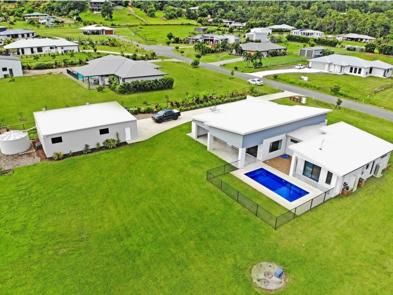 65 Honeyeater Crescent, Cannonvale QLD 4802