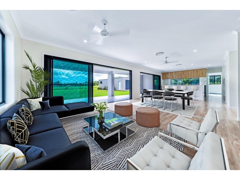 65 Honeyeater Crescent, Cannonvale QLD 4802