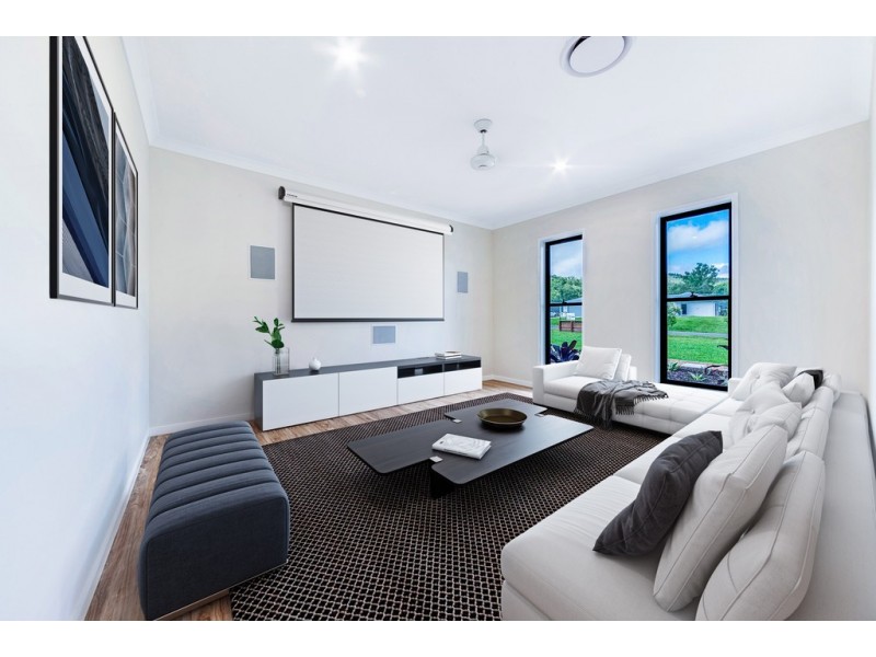 65 Honeyeater Crescent, Cannonvale QLD 4802