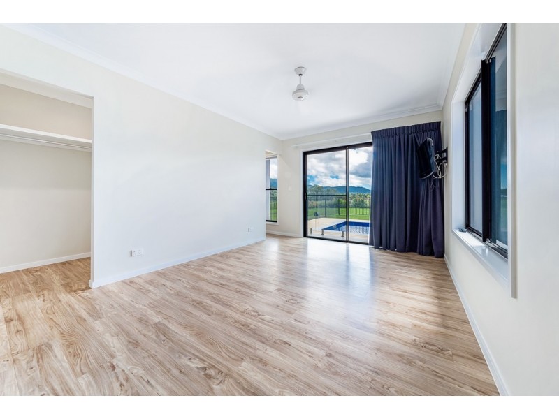 65 Honeyeater Crescent, Cannonvale QLD 4802