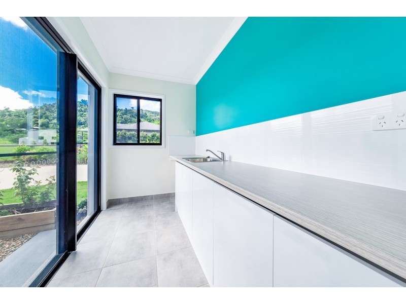 65 Honeyeater Crescent, Cannonvale QLD 4802