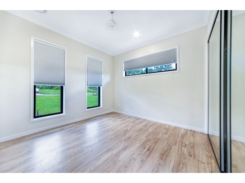 65 Honeyeater Crescent, Cannonvale QLD 4802