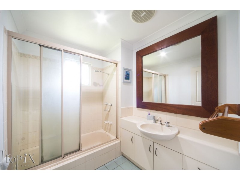 11 Wambiri Street, Cannonvale QLD 4802