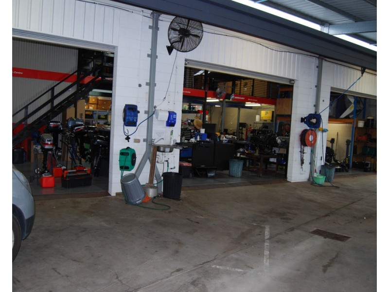 17 William Murray Drive, Whitsunday Outboard Centre, Cannonvale QLD 4802