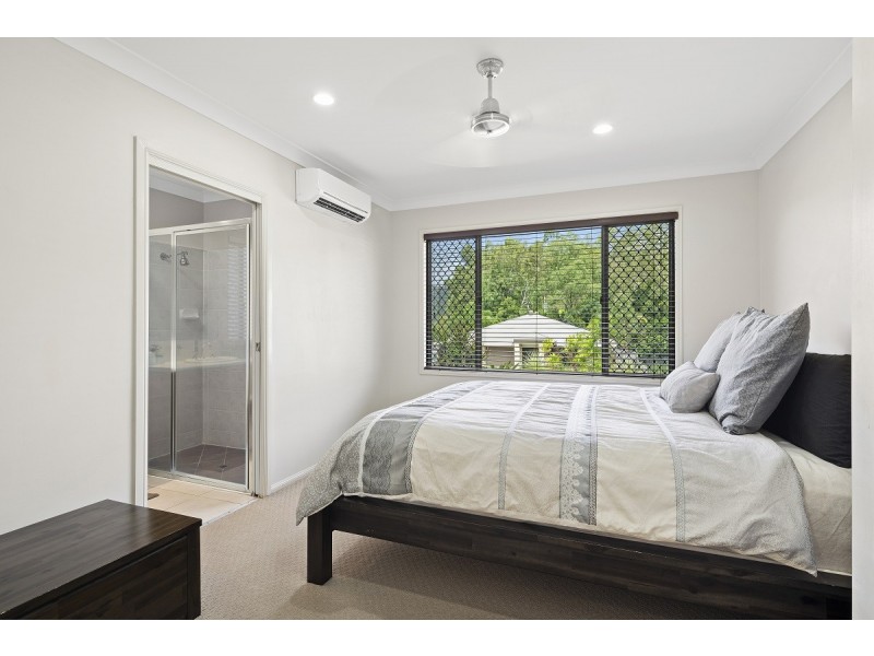 30 Sunset Drive, Jubilee Pocket QLD 4802
