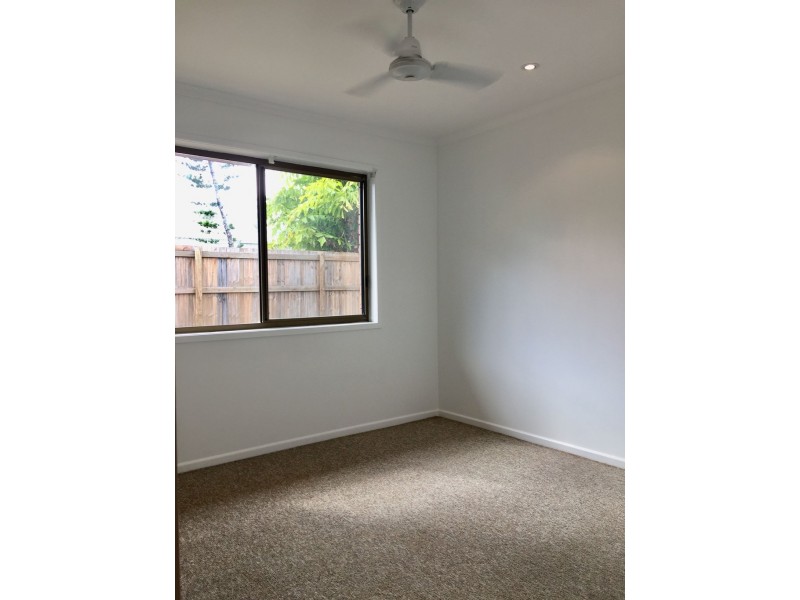 7/20 Pandanas Drive, Cannonvale QLD 4802
