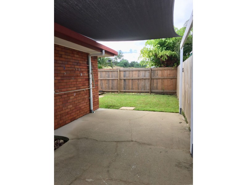 7/20 Pandanas Drive, Cannonvale QLD 4802