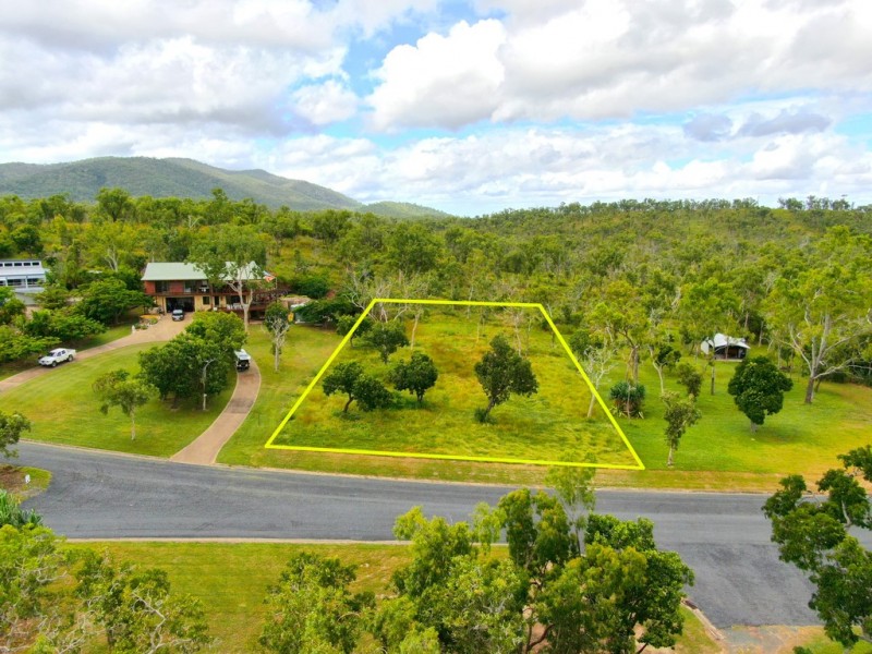 44 Pioneer Drive, Dingo Beach QLD 4800