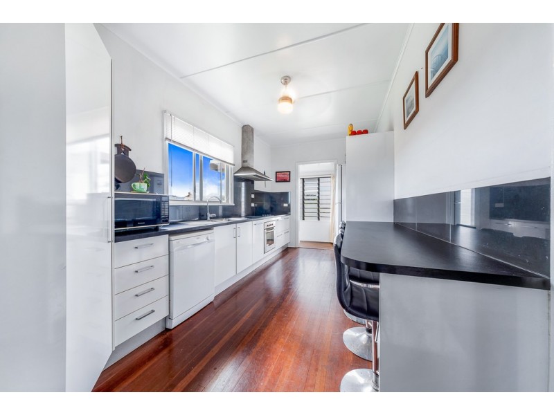 27 Faust Street, Proserpine QLD 4800