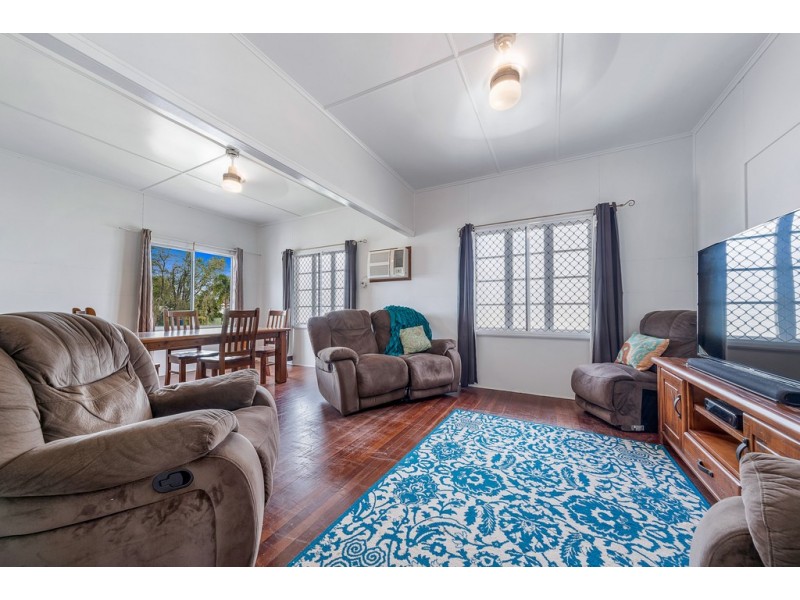 27 Faust Street, Proserpine QLD 4800