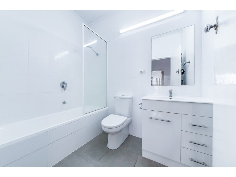 27 Faust Street, Proserpine QLD 4800