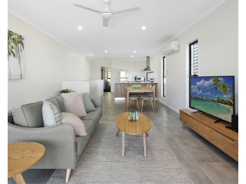 48/20 Altmann Avenue, Cannonvale QLD 4802