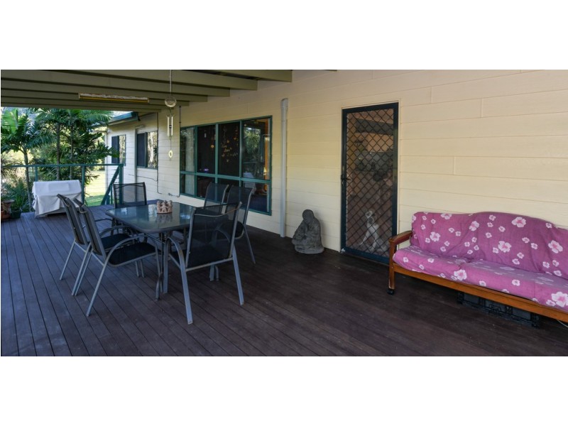 4 Lawson Street, Midge Point QLD 4799