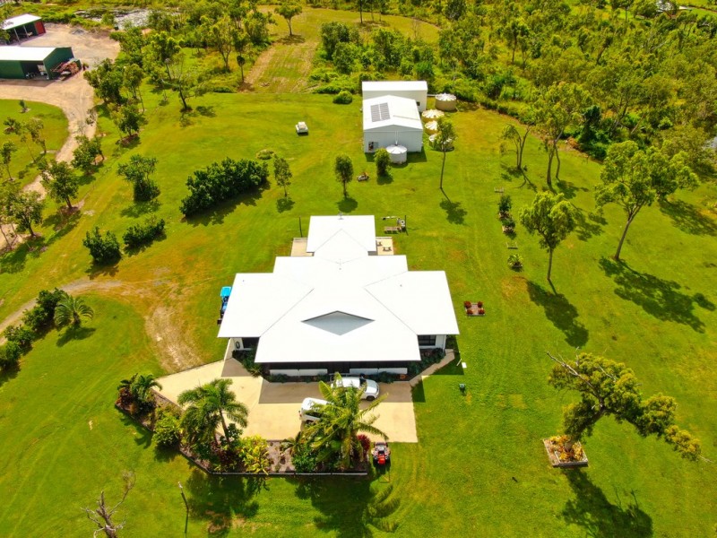 24 – 25/168 Hydeaway Bay Drive, Cape Gloucester QLD 4800