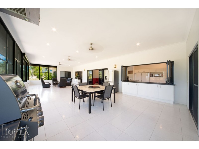24 – 25/168 Hydeaway Bay Drive, Cape Gloucester QLD 4800