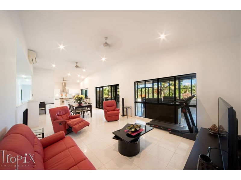 24 – 25/168 Hydeaway Bay Drive, Cape Gloucester QLD 4800