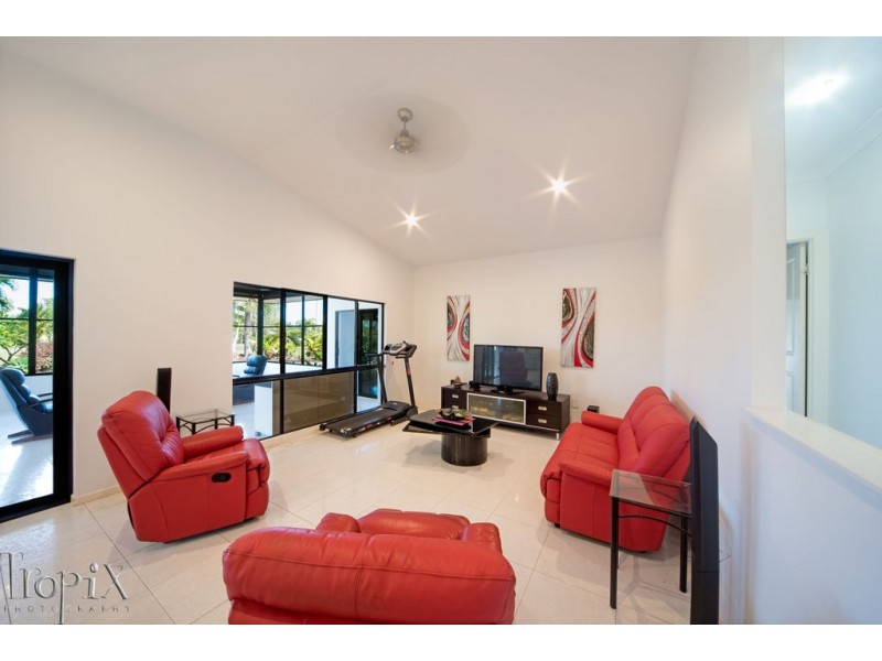 24 – 25/168 Hydeaway Bay Drive, Cape Gloucester QLD 4800