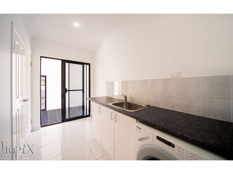 24 – 25/168 Hydeaway Bay Drive, Cape Gloucester QLD 4800