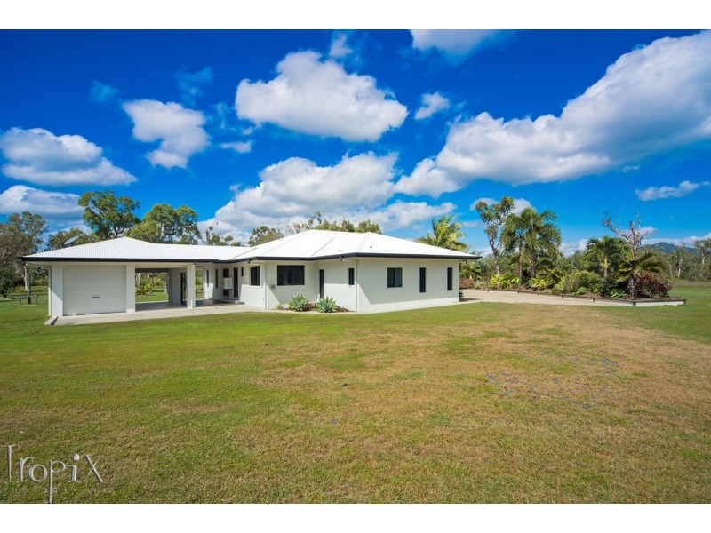 24 – 25/168 Hydeaway Bay Drive, Cape Gloucester QLD 4800