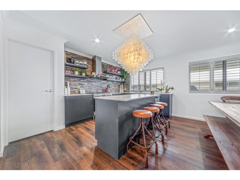 29 Stanley Drive, Cannonvale QLD 4802