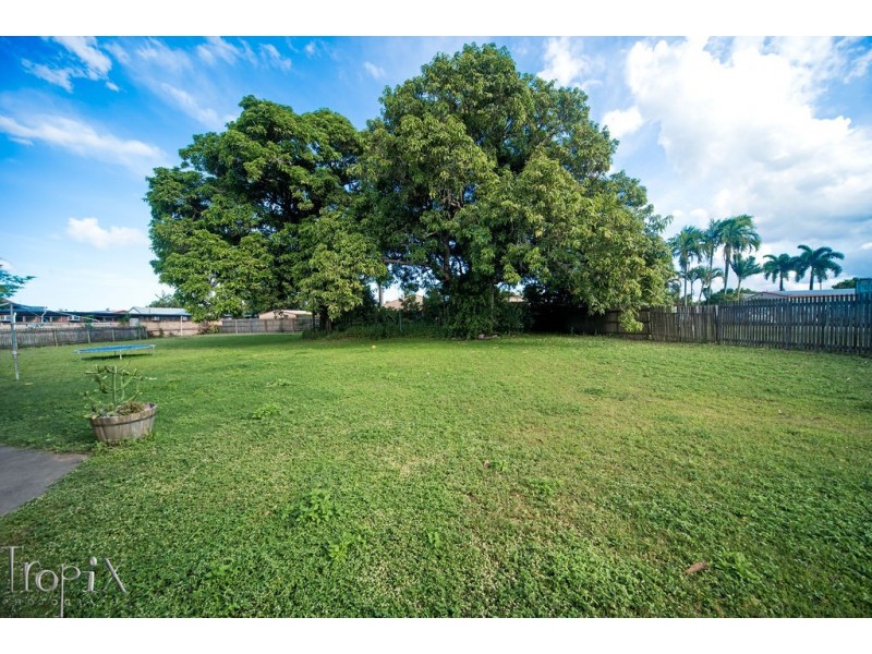 182 Main Street, Proserpine QLD 4800