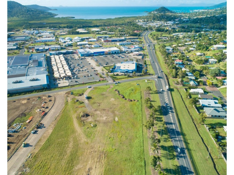 Lot 2 and 3 Central Avenue, Cannonvale QLD 4802