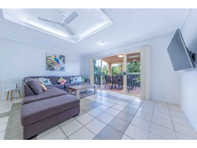 26/24 Beach Road, Cannonvale QLD 4802