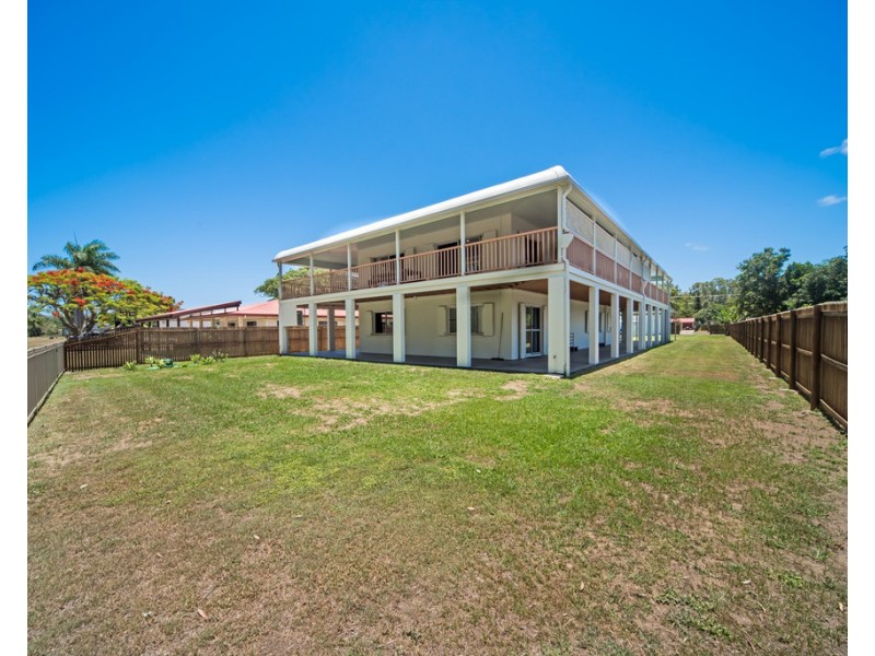 4 Peters Avenue, Midge Point QLD 4799