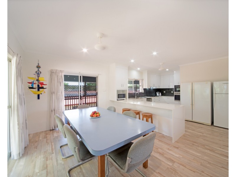 4 Peters Avenue, Midge Point QLD 4799