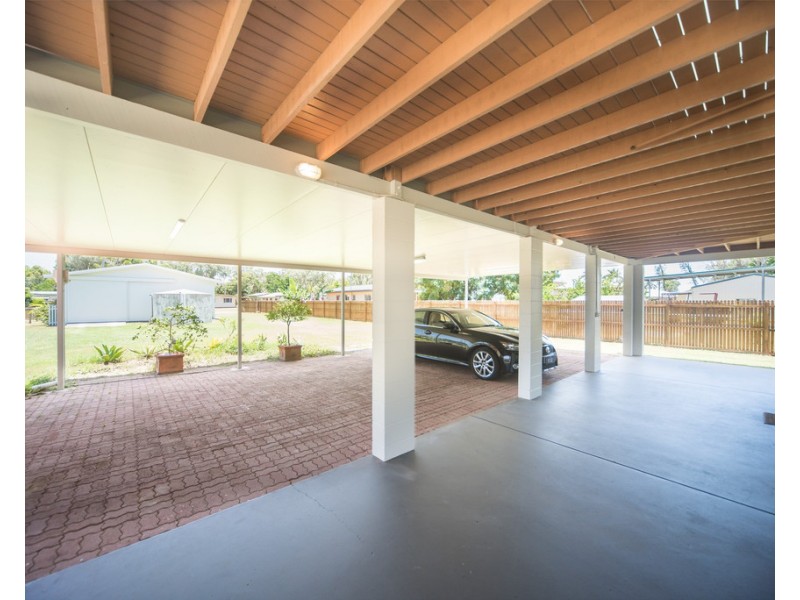 4 Peters Avenue, Midge Point QLD 4799