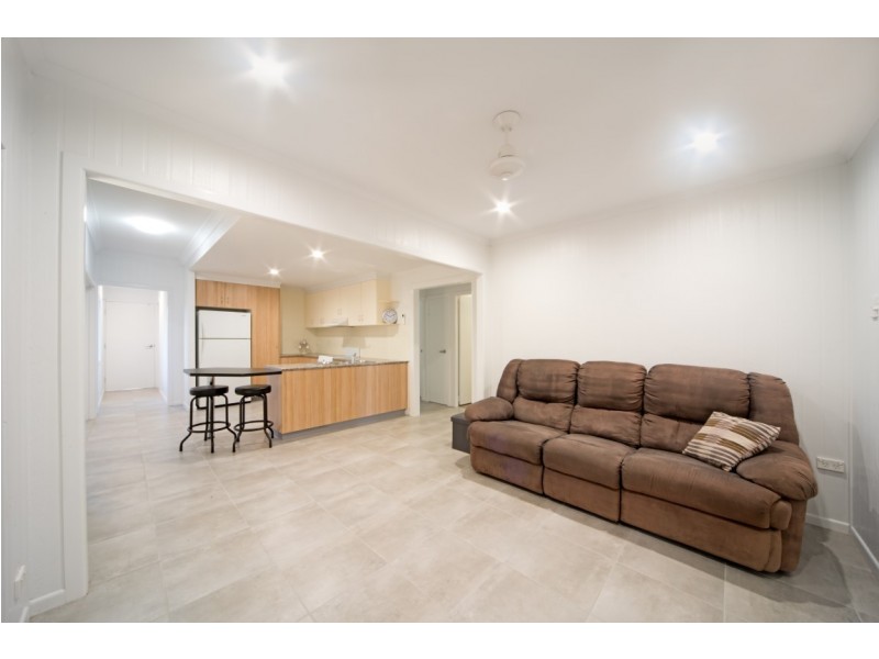 11 Pepper Street, Proserpine QLD 4800