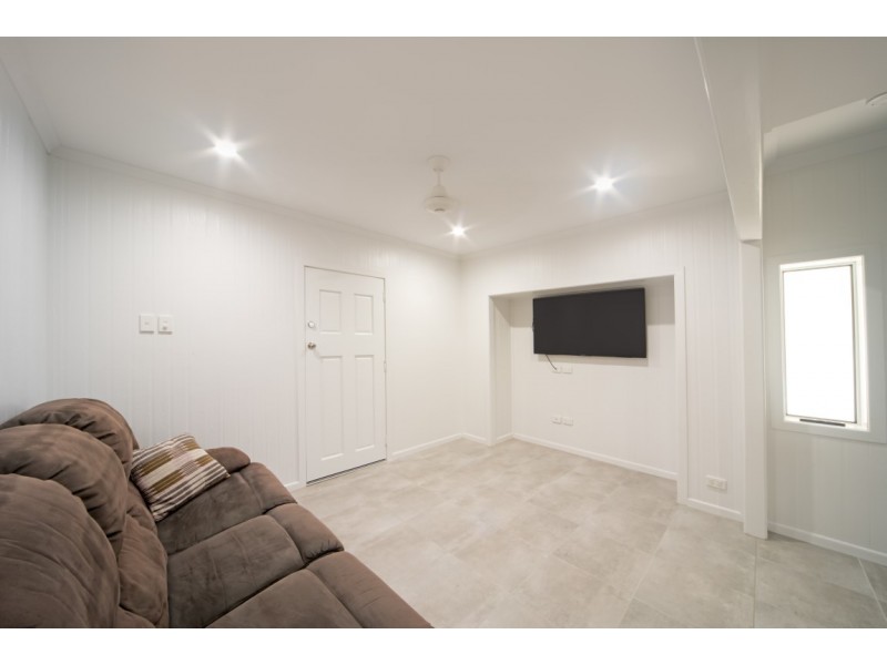 11 Pepper Street, Proserpine QLD 4800