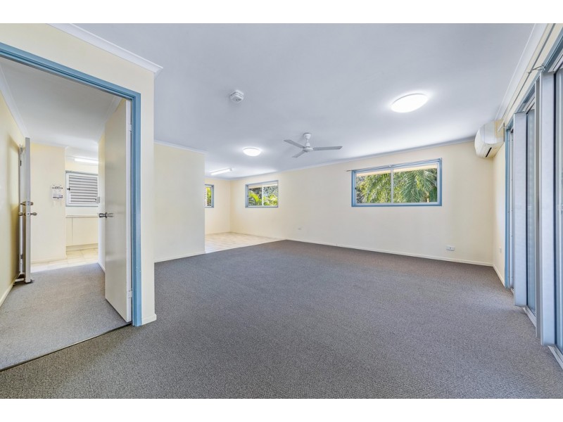 6 Stormvogel Drive, Mandalay QLD 4802